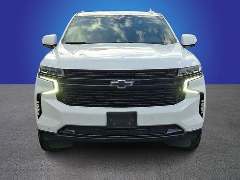 Used 2024 Chevrolet Suburban RST image 2