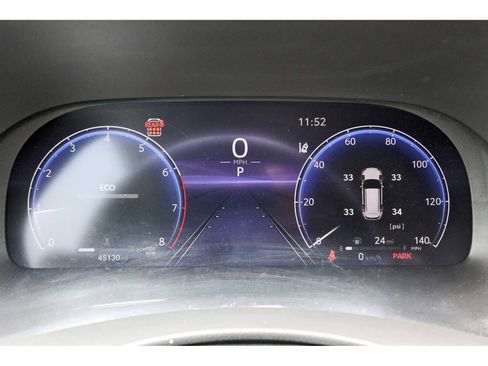 Used 2023 Toyota Highlander Limited FWD image 16