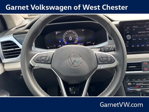 New 2026 Volkswagen Taos SE AWD/4WD image 16