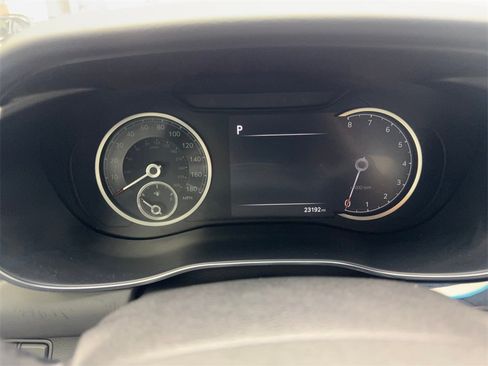 Used 2025 Genesis G70 2.5T image 59