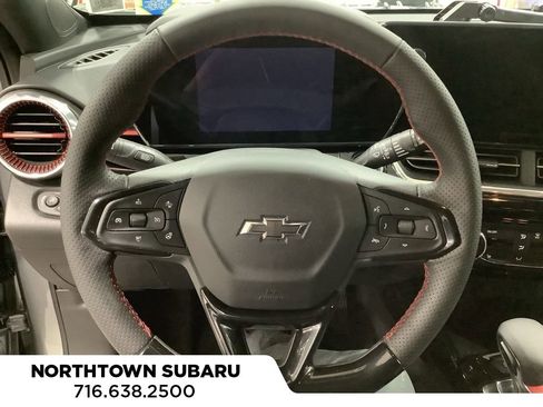 Used 2024 Chevrolet Trax RS image 6