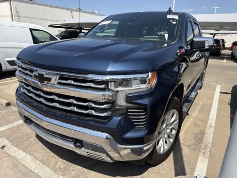 Used 2022 Chevrolet Silverado 1500 LTZ w/ Technology Package AWD/4WD image 1