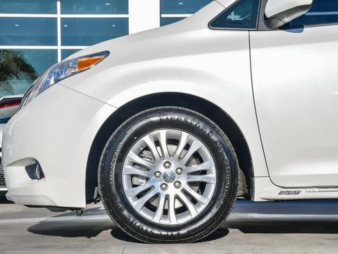 Certified 2017 Toyota Sienna XLE w/ XLE Navigation Package image 10