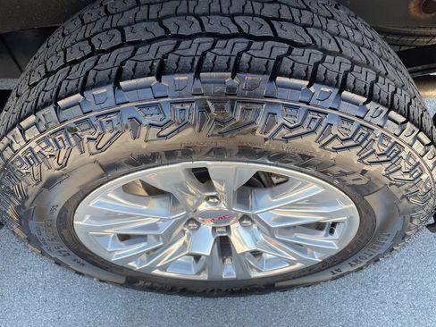 Used 2019 GMC Sierra 1500 Denali w/ Driver Alert Package II AWD/4WD image 30