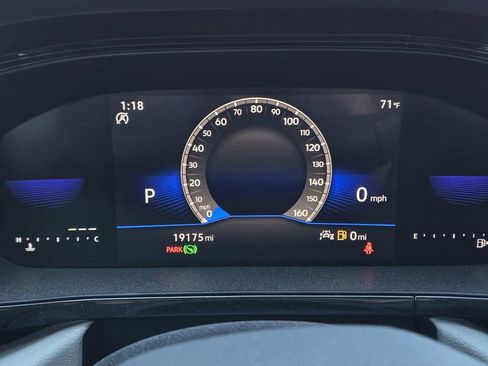 Used 2023 Volkswagen Taos S image 17