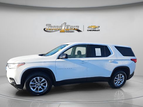 Used 2021 Chevrolet Traverse LS image 5