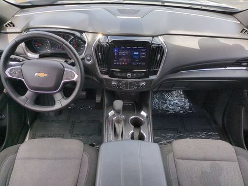 Certified 2023 Chevrolet Traverse LT AWD/4WD image 19