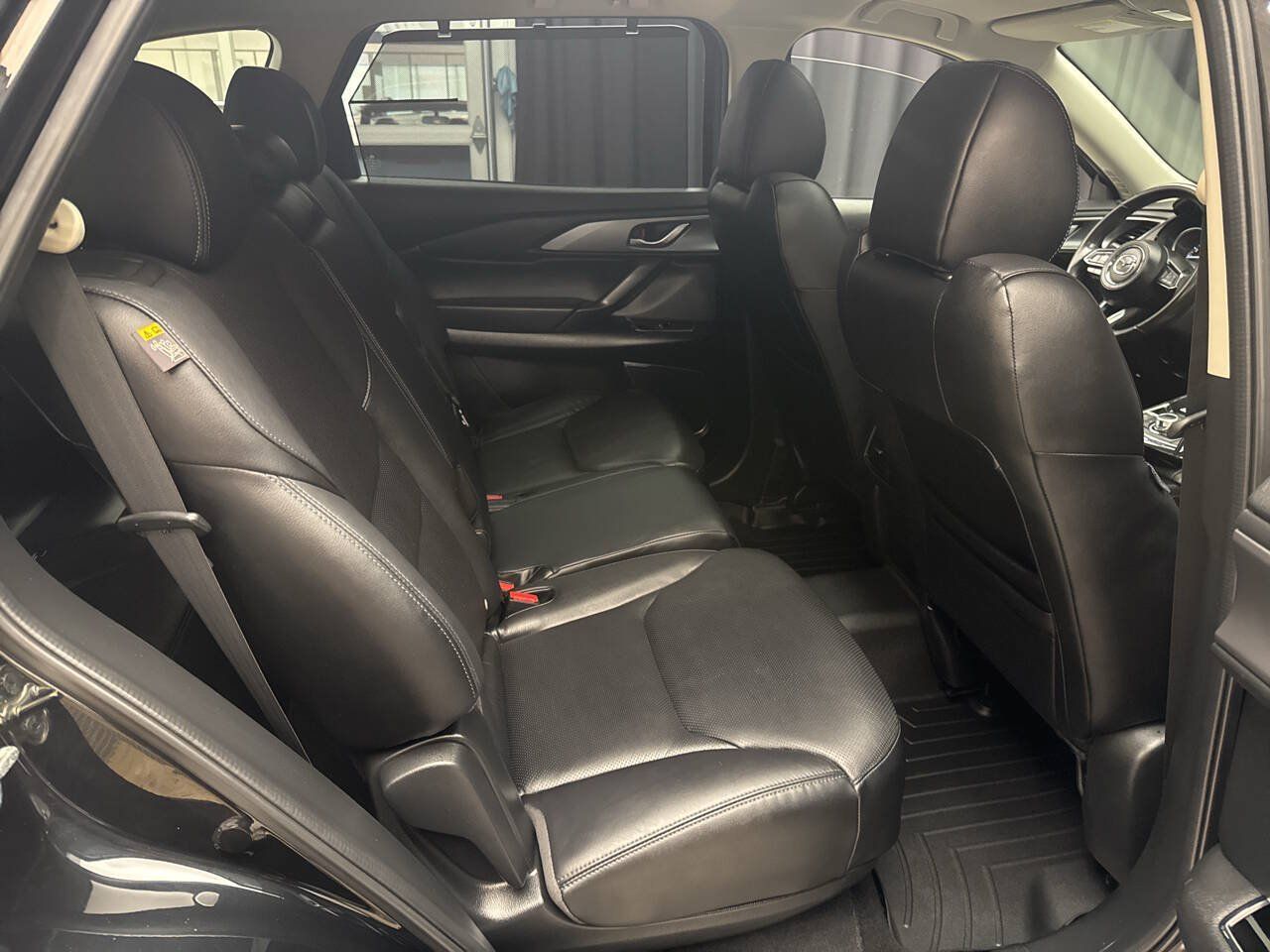Used 2017 MAZDA CX-9 Touring AWD/4WD image 29