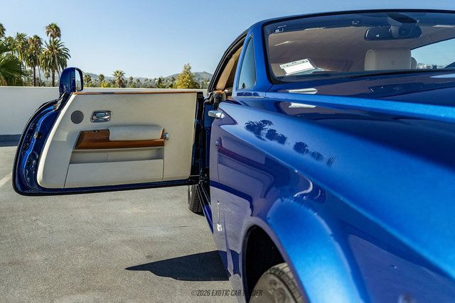 Used 2010 Rolls-Royce Phantom Drophead Coupe RWD image 60