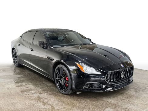 Used 2017 Maserati Quattroporte S RWD image 3