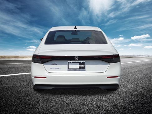 New 2026 Honda Accord SE image 16