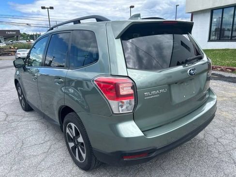 Used 2017 Subaru Forester 2.5i Premium AWD/4WD image 6