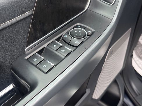 Certified 2022 Ford F150 Lariat image 29