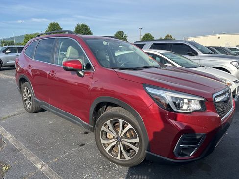 Used 2019 Subaru Forester Limited w/ Popular Package #3 AWD/4WD image 2