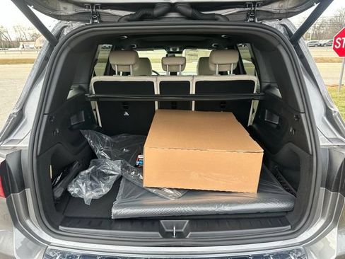 New 2026 Mercedes-Benz GLB 250 4MATIC image 11