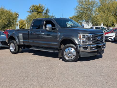 Used 2020 Ford F450 Lariat w/ Lariat Ultimate Package image 34