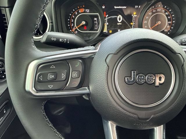 New 2026 Jeep Wrangler Unlimited Sahara w/ Whitecap Package AWD/4WD image 15