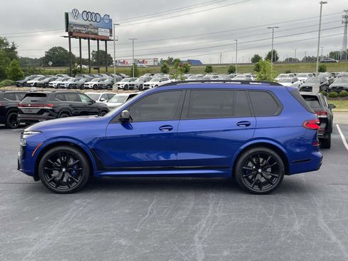 Used 2023 BMW X7 M60i w/ Executive Package AWD/4WD image 4