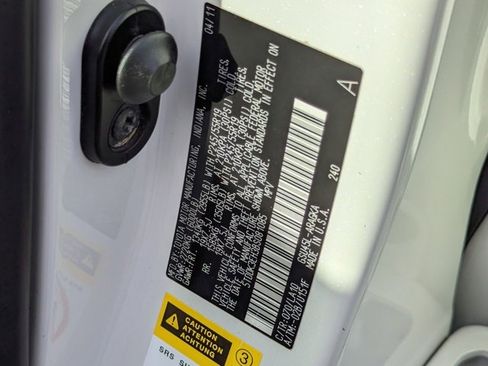 Used 2011 Toyota Highlander Limited image 47