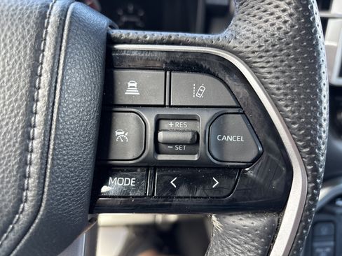 Used 2024 Toyota Tundra Platinum AWD/4WD image 19