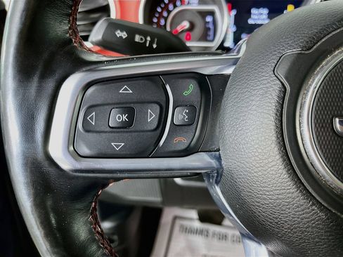 Used 2021 Jeep Wrangler Unlimited Rubicon w/ Dual Top Group AWD/4WD image 12
