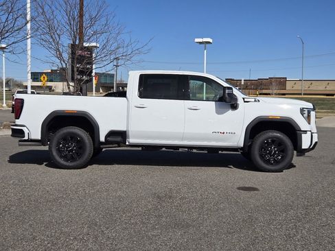 New 2026 GMC Sierra 2500 AT4 w/ Technology Package image 46