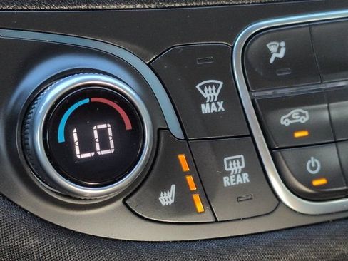 Used 2024 Chevrolet Malibu LT FWD image 21