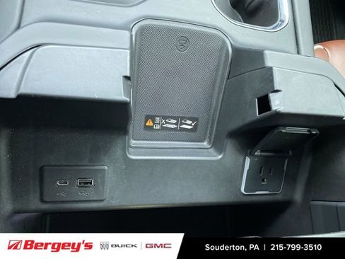 Certified 2022 GMC Sierra 1500 Denali Ultimate image 46