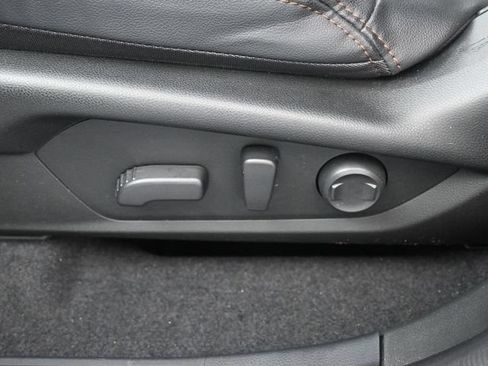 Used 2025 Subaru Forester Touring AWD/4WD image 13