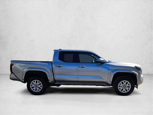 Used 2024 Toyota Tacoma SR5 image 4