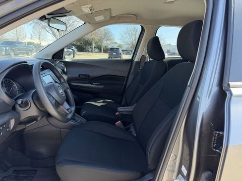 Used 2024 Nissan Kicks S image 23