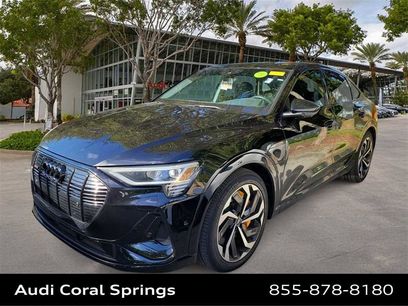 Used 2022 Audi e-tron Premium Plus w/ Premium Plus Package