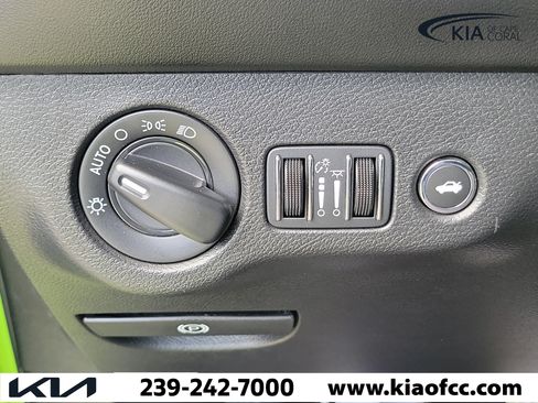 Used 2023 Dodge Challenger R/T Scat Pack RWD image 17