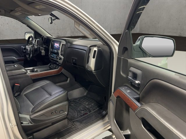 Used 2018 GMC Sierra 1500 SLT w/ SLT Preferred Package AWD/4WD image 35