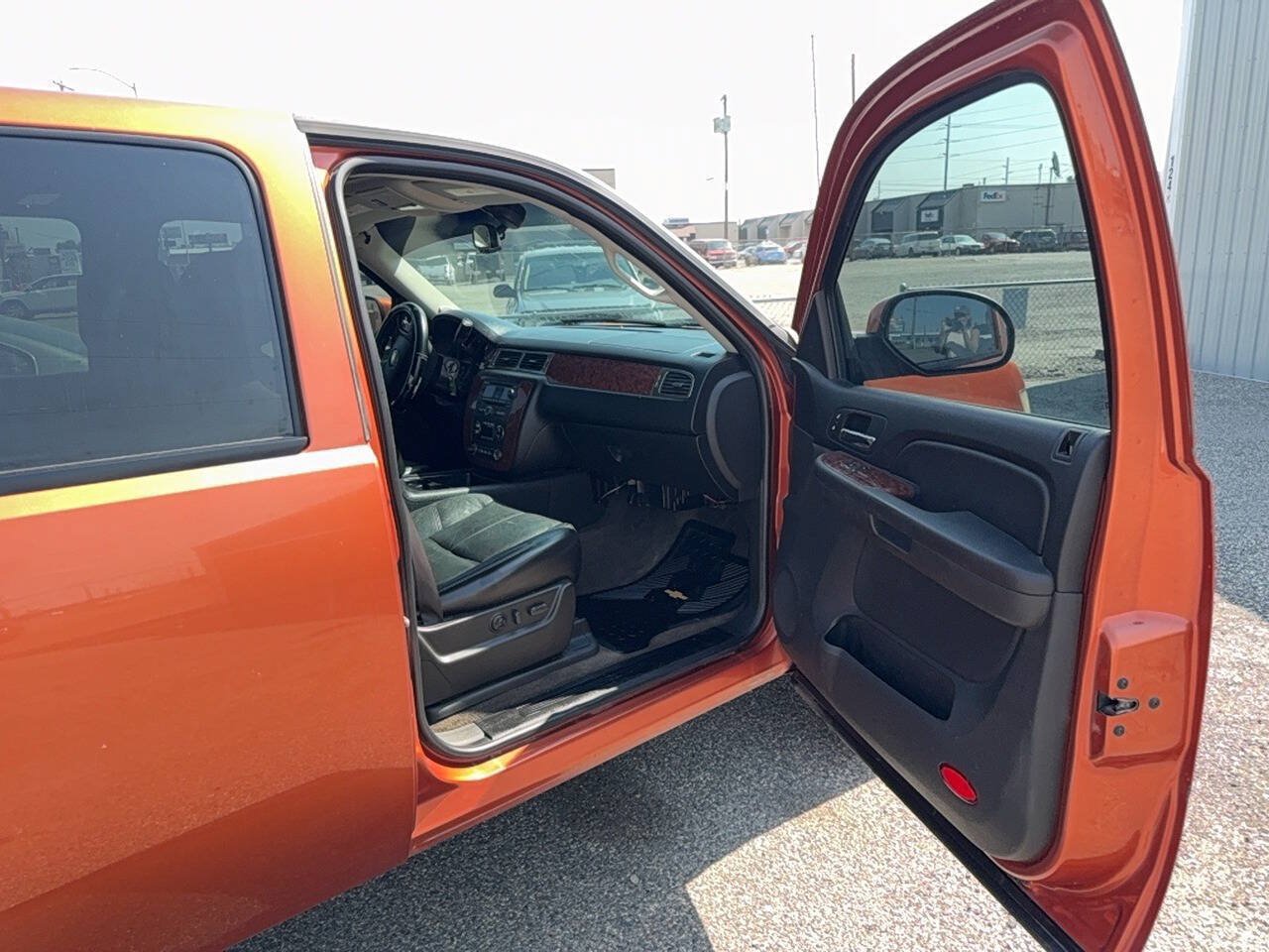 Used 2007 Chevrolet Avalanche LT w/ LT Preferred Equipment Group AWD/4WD image 10