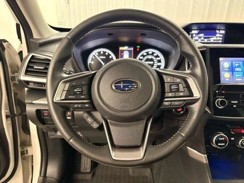 Used 2020 Subaru Forester Premium AWD/4WD image 12