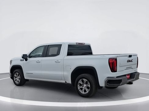 Used 2024 GMC Sierra 1500 SLT AWD/4WD image 6