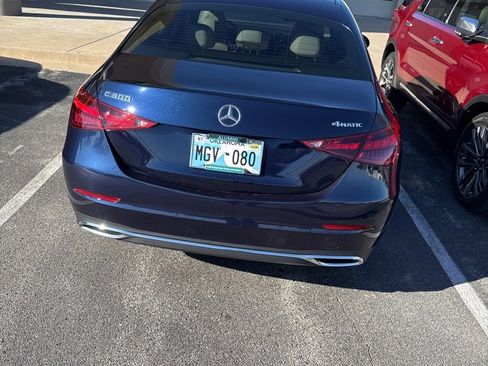 Used 2022 Mercedes-Benz C 300 4MATIC Sedan image 5