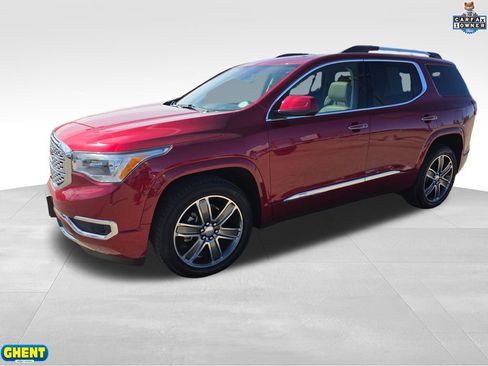 Used 2019 GMC Acadia Denali w/ Technology Package image 1