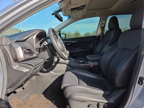 Used 2020 Subaru Outback Limited image 10