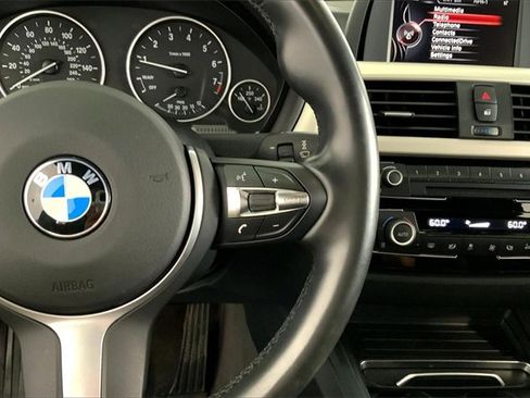 Used 2017 BMW 320i Sedan image 19