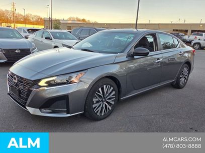 Used 2025 Nissan Altima 2.5 SV