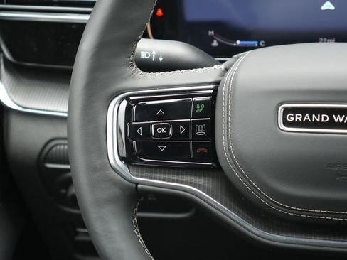 New 2026 Jeep Grand Wagoneer Summit AWD/4WD image 22