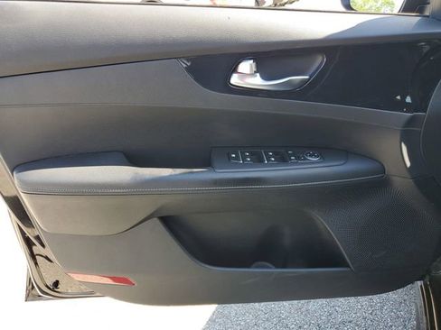 Used 2022 Kia Forte GT-Line w/ GT-Line Technology Package image 21