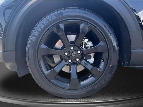 Certified 2023 Ford Explorer ST-Line w/ Class IV Trailer Tow Package RWD image 9
