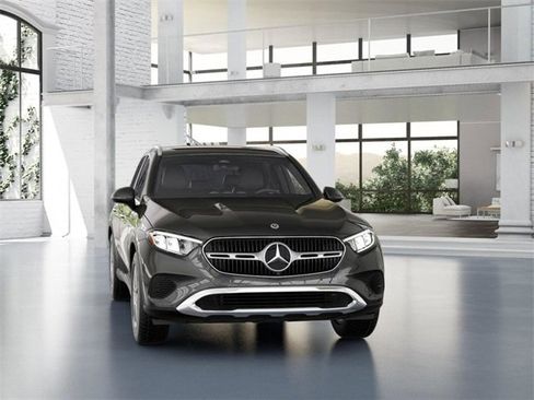 New 2026 Mercedes-Benz GLC 300 4MATIC image 8