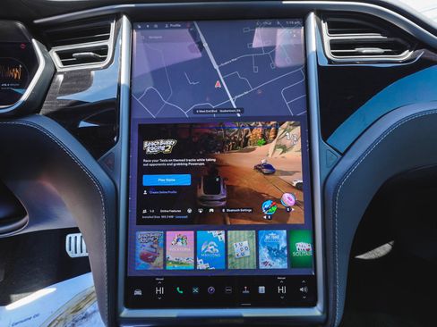 Used 2020 Tesla Model S Performance AWD/4WD image 38