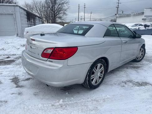 Used 2009 Chrysler Sebring Limited image 6