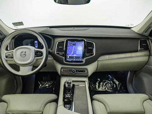 Certified 2023 Volvo XC90 T8 Ultimate w/ Protection Package Premier AWD/4WD image 15