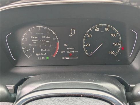 Used 2025 Honda Pilot EX-L image 11